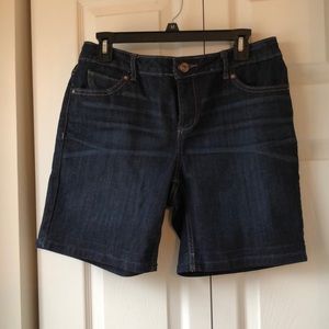 Women’s jean shorts